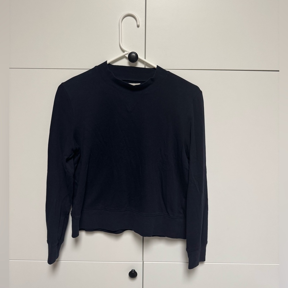 Madewell Offline Mockneck Sweater in Navy. Size Medium.